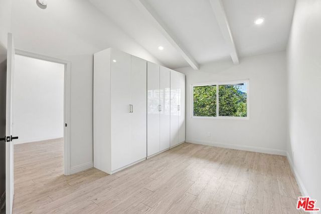 2700 Cahuenga Boulevard E 4313, Los Angeles, CA 90068