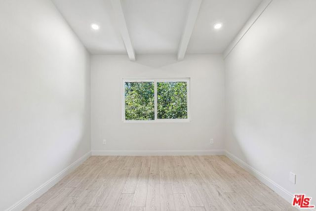 2700 Cahuenga Boulevard E 4313, Los Angeles, CA 90068