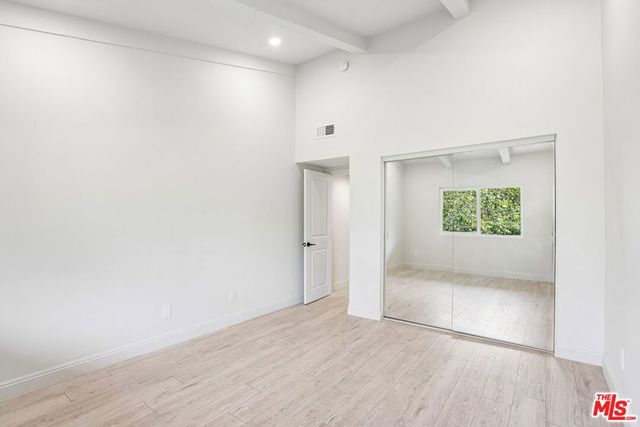 2700 Cahuenga Boulevard E 4313, Los Angeles, CA 90068