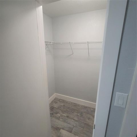 409 S LAKELAND AVENUE, Orlando, FL 32805