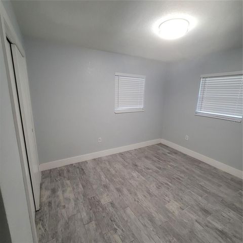 409 S LAKELAND AVENUE, Orlando, FL 32805