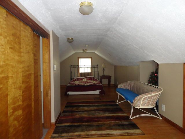 398 E 11TH STREET, Fond Du Lac, WI 54935