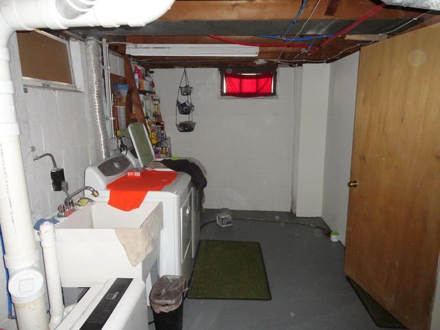 398 E 11TH STREET, Fond Du Lac, WI 54935