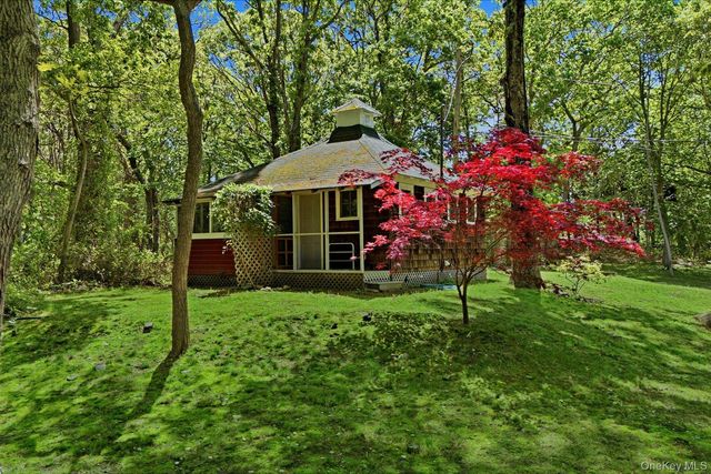2 Prospect Avenue, Shelter Island, NY 11964