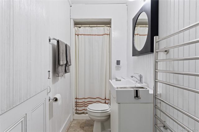 2 Prospect Avenue, Shelter Island, NY 11964