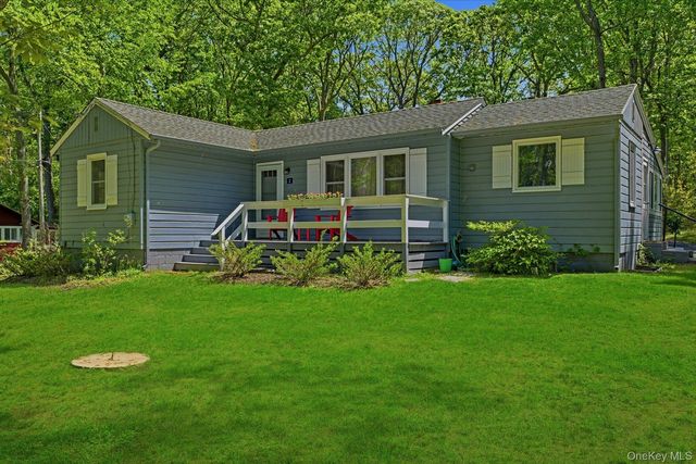 2 Prospect Avenue, Shelter Island, NY 11964