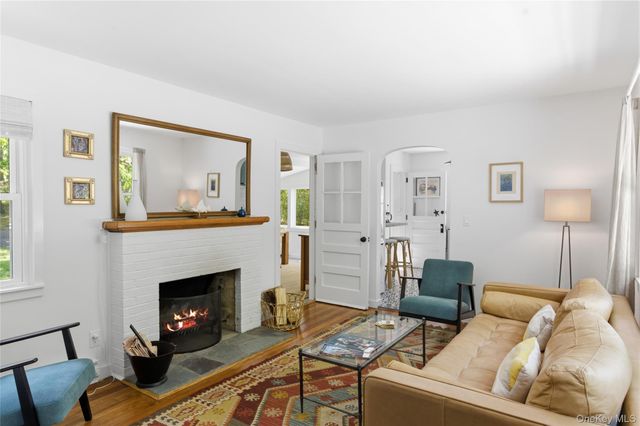 2 Prospect Avenue, Shelter Island, NY 11964