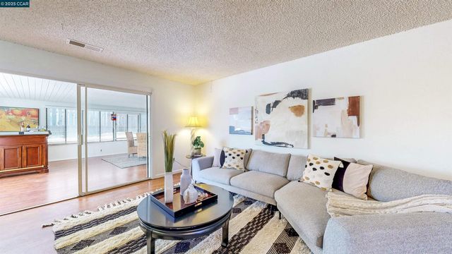 3743 Painted Pony Rd, Richmond, CA 94803