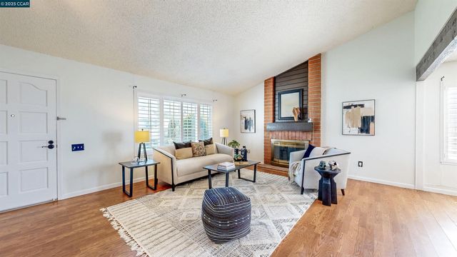 3743 Painted Pony Rd, Richmond, CA 94803