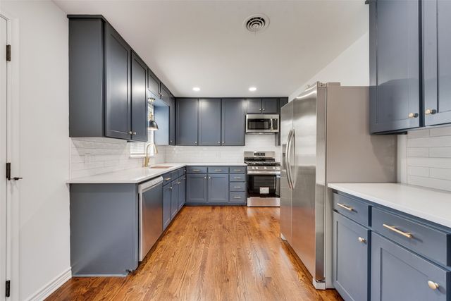 2523 San Medina Avenue, Dallas, TX 75228