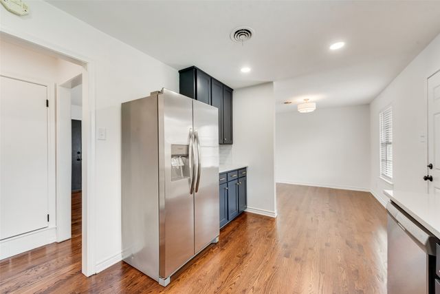 2523 San Medina Avenue, Dallas, TX 75228