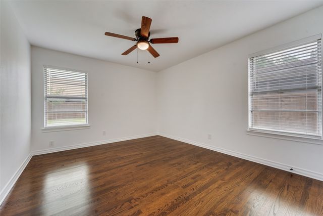 2523 San Medina Avenue, Dallas, TX 75228