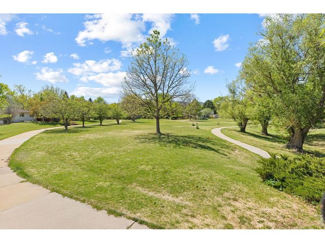2666 Sherwood Cir, Boulder, CO 80304