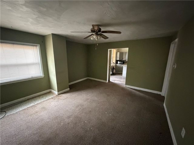 28 Grant St, Menallen Twp, PA 15468