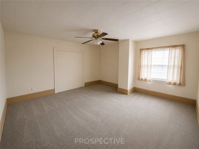 28 Grant St, Menallen Twp, PA 15468
