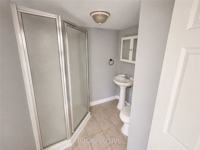 28 Grant St, Menallen Twp, PA 15468