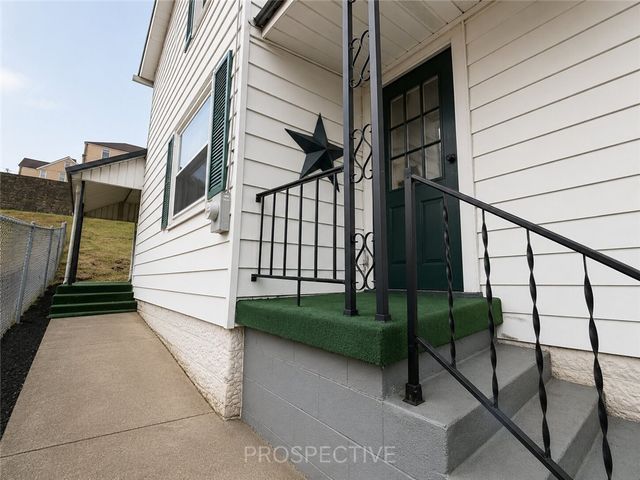 28 Grant St, Menallen Twp, PA 15468