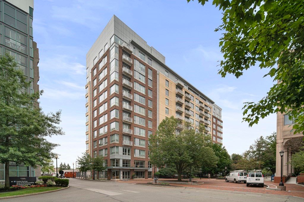 100 Station Lndg 505, Medford, MA 02155