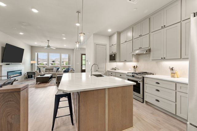 1832 Wittington Place, Farmers Branch, TX 75234