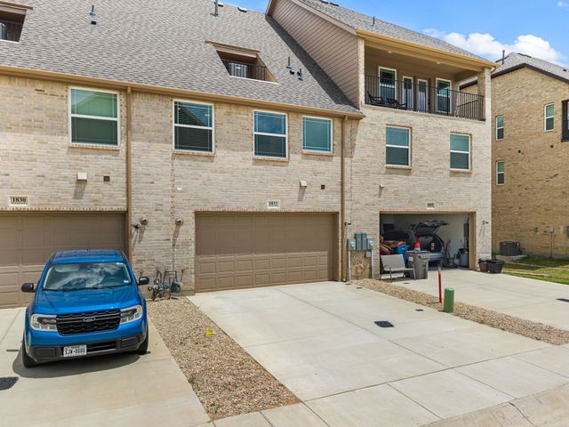 1832 Wittington Place, Farmers Branch, TX 75234