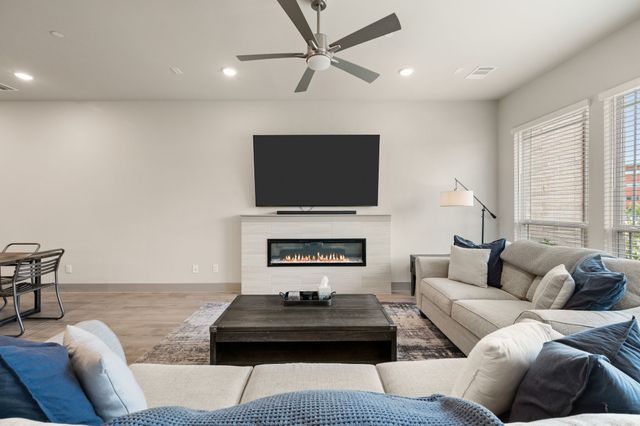 1832 Wittington Place, Farmers Branch, TX 75234