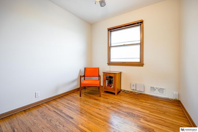 9144 Boyd Street, Omaha, NE 68134