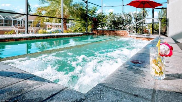 3328 SE 17th PL, Cape Coral, FL 33904