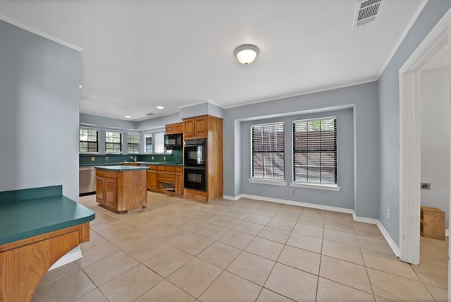 5 Creekcrest Court, Allen, TX 75002