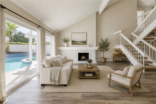 7 Plymouth, Irvine, CA 92620