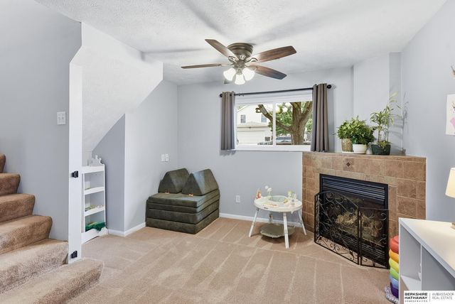 7418 S 176th Street, Omaha, NE 68136