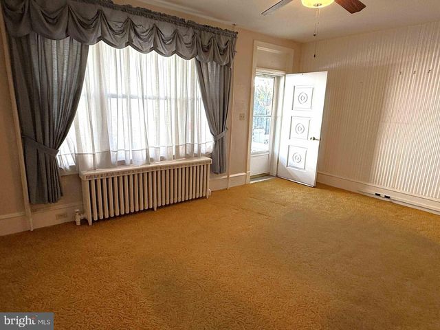 205 PARK AVE, Ephrata, PA 17522