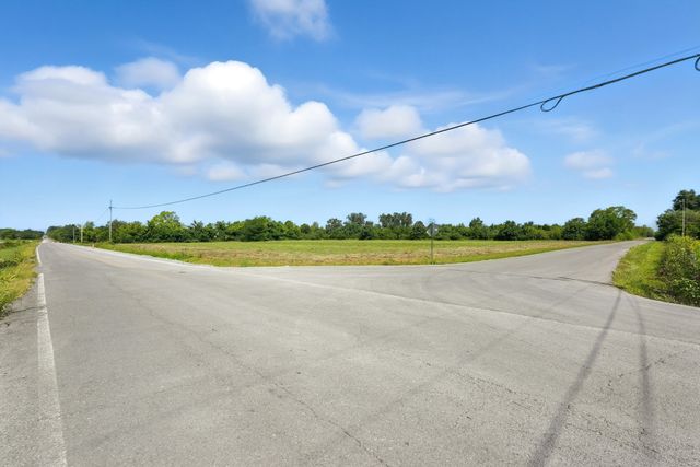 790 Squire Hall Rd, Bell Buckle, TN 37020