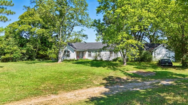 790 Squire Hall Rd, Bell Buckle, TN 37020