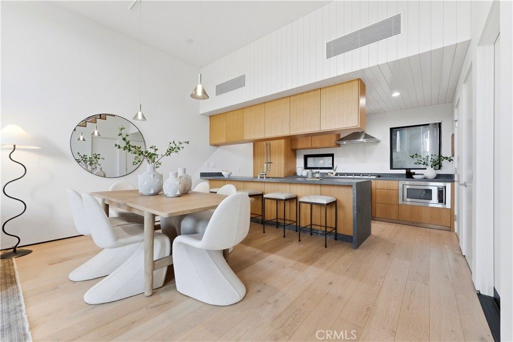 11702 Charnock Road, Los Angeles, CA 90066 — photo 5