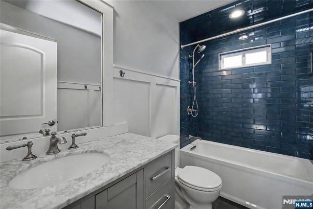 113 Seminole Avenue, Oakland, NJ 07436