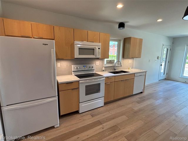 112 Mount Vernon Street 6, Detroit, MI 48202
