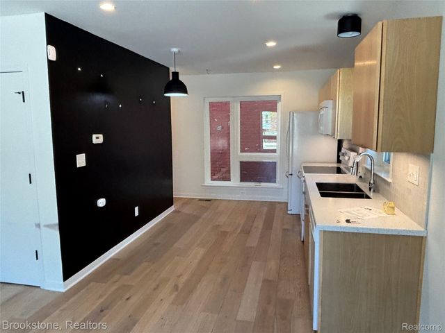 112 Mount Vernon Street 6, Detroit, MI 48202