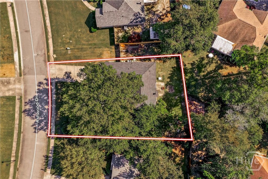 Image 30 of property listing at 111 Ashwood Drive, Pooler, GA 31322