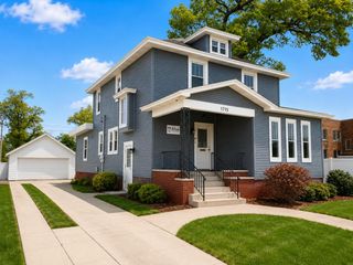 1715 Peck Street, Muskegon City, MI 49441