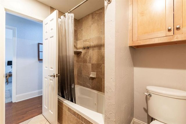 405 E Timberwind Road, Edmond, OK 73034