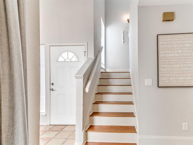 405 E Timberwind Road, Edmond, OK 73034