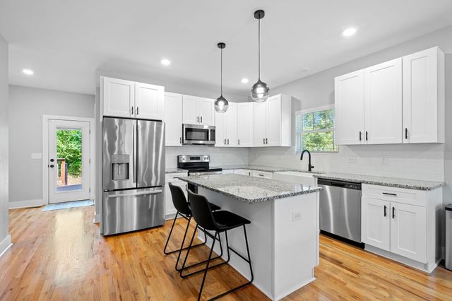 116A Broadway, Old Hickory, TN 37138