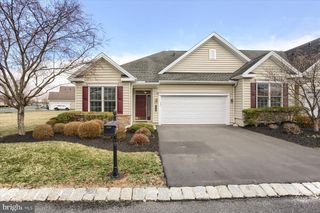 138 CONGRESS DRIVE, Mechanicsburg, PA 17050
