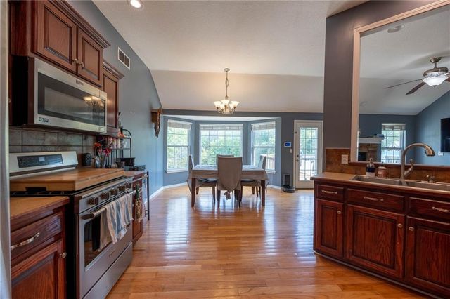 1209 Cypress Court, Warrensburg, MO 64093