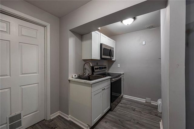 1209 Cypress Court, Warrensburg, MO 64093