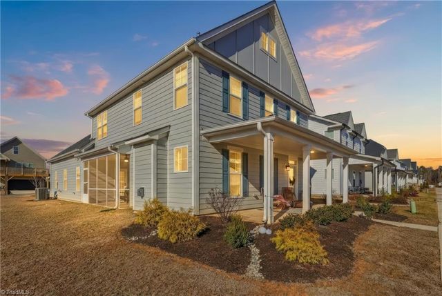 1720 Eastover Drive, Kernersville, NC 27284