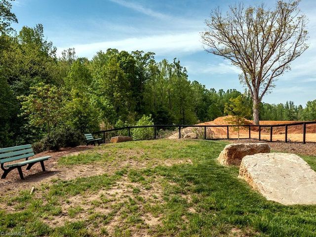 1720 Eastover Drive, Kernersville, NC 27284