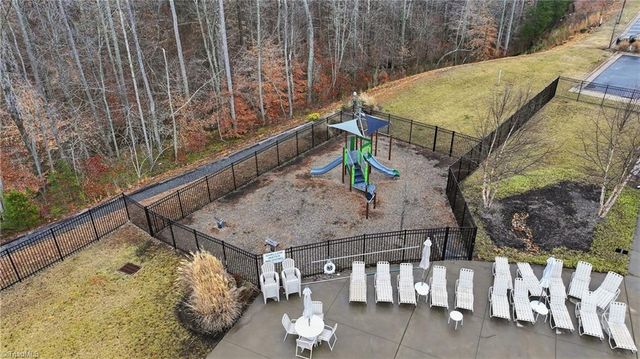 1720 Eastover Drive, Kernersville, NC 27284