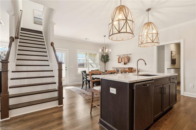 1720 Eastover Drive, Kernersville, NC 27284