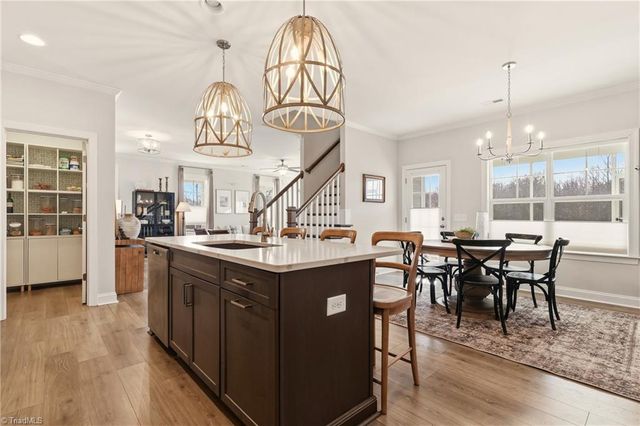 1720 Eastover Drive, Kernersville, NC 27284